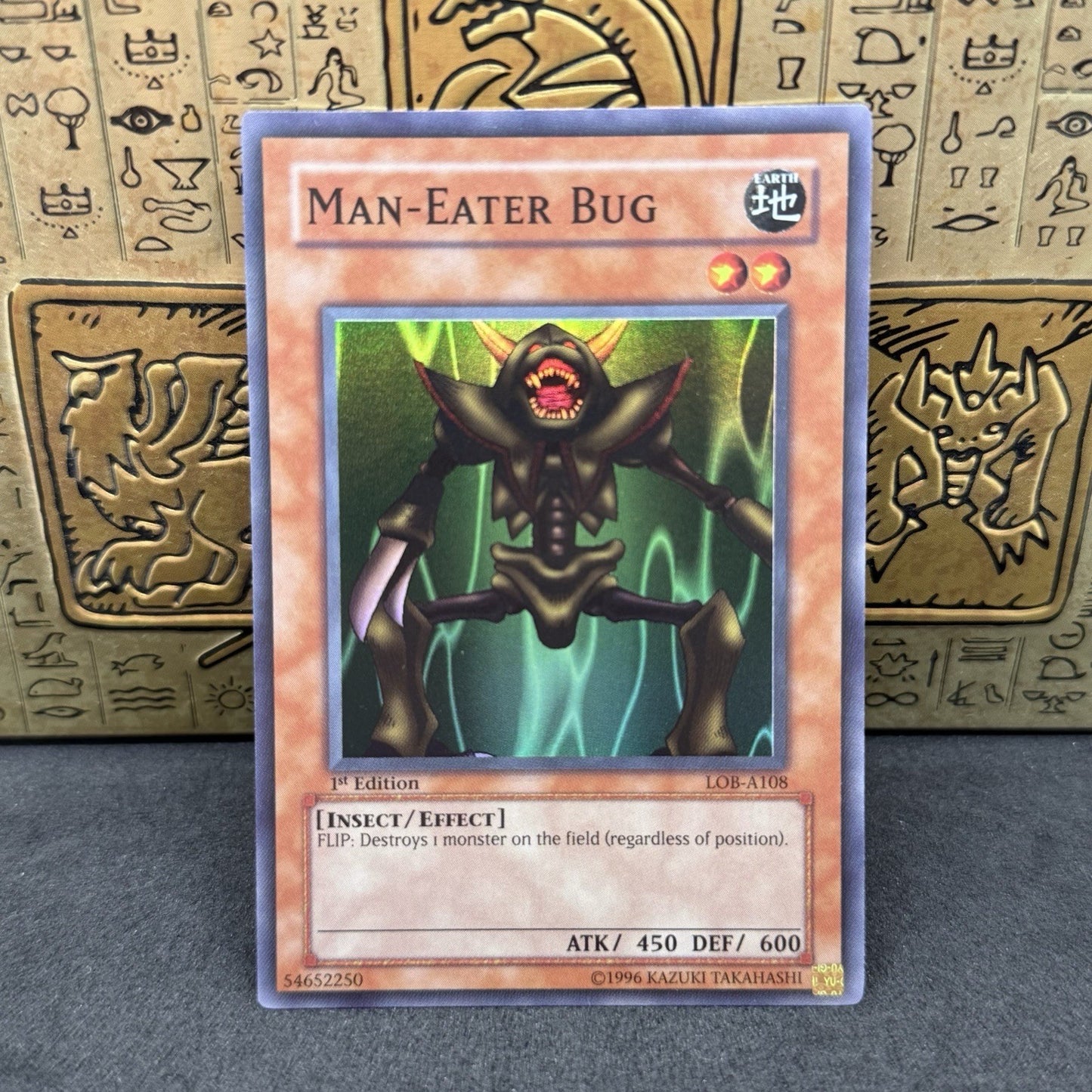 Yugioh Man-Eater Bug LOB-A108 Super Rare 1st Edition NM