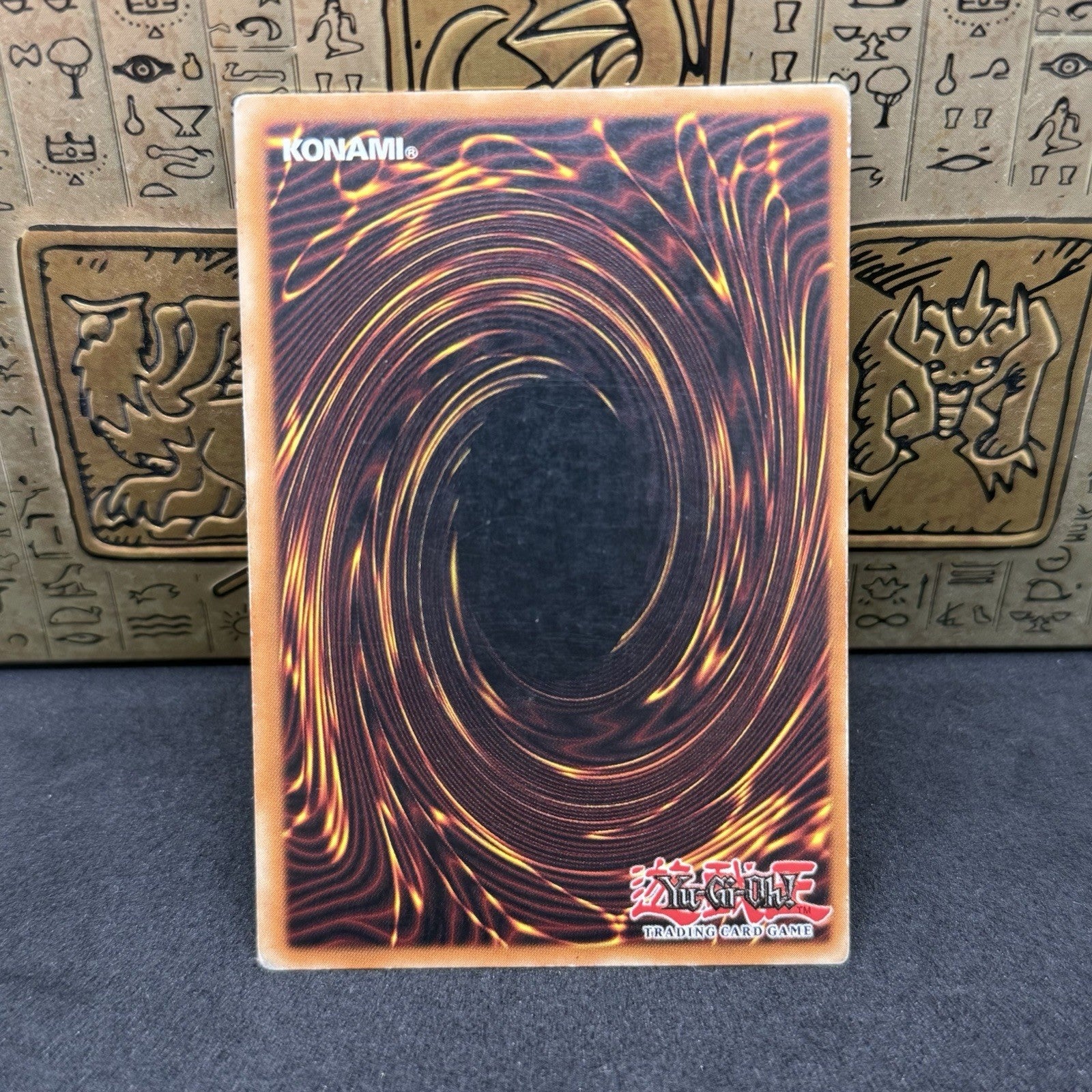 Yugioh Dark Magician LOB-A005 Ultra Rare 1st Edition NM