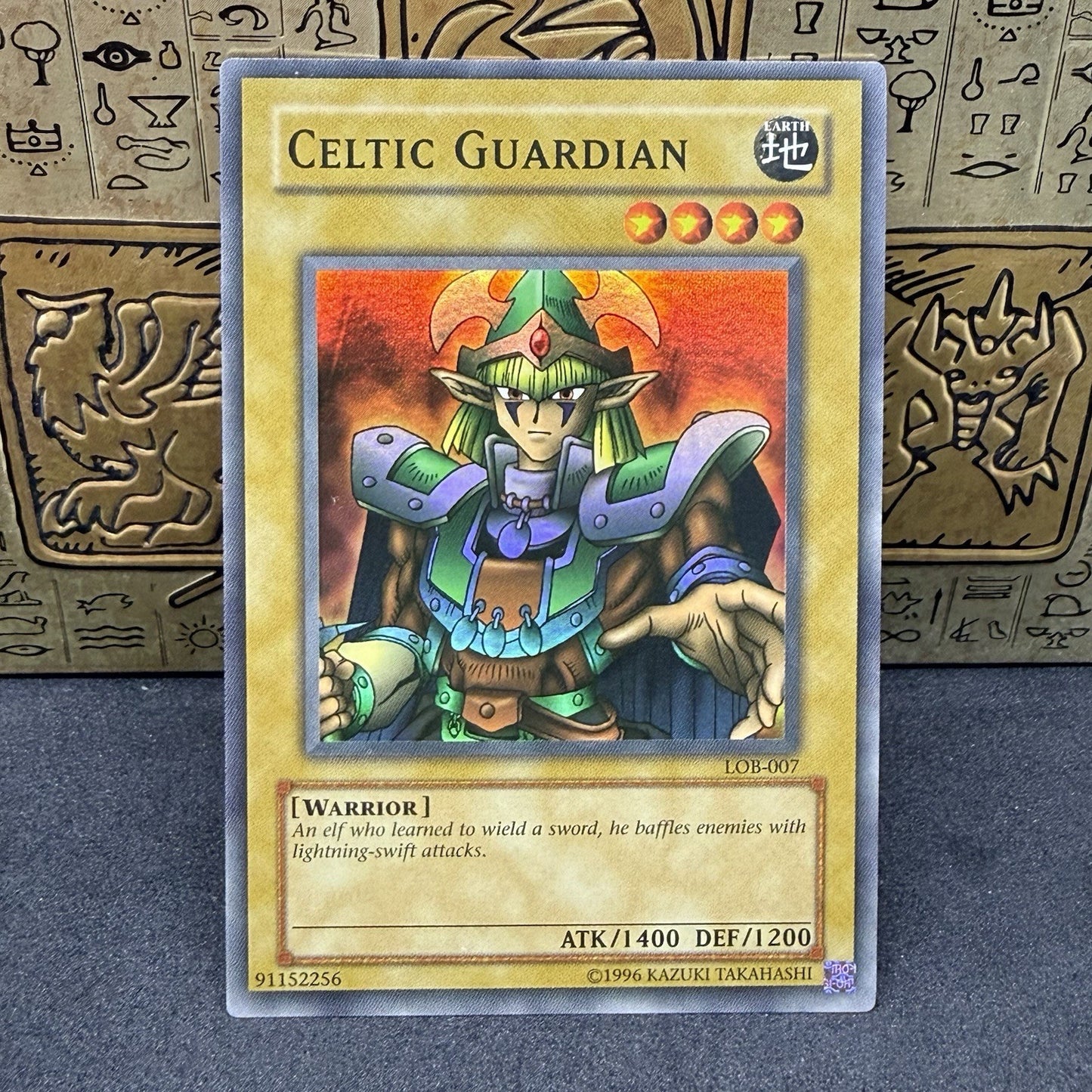 Yugioh Celtic Guardian LOB-007 Super Rare Original Print NM