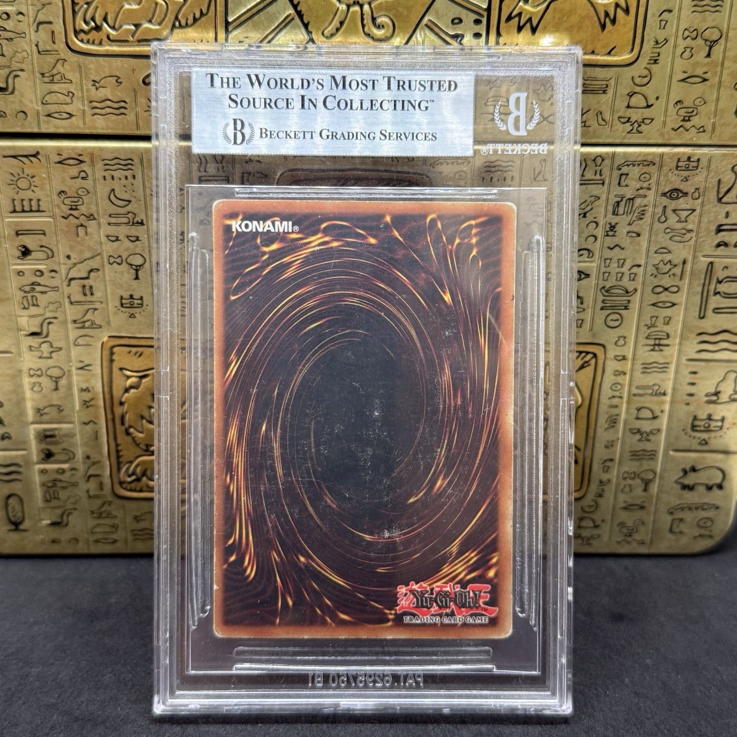 Yugioh Blue Eyes White Dragon SDK-001 Ultra Rare 1st Edition BGS 3.5