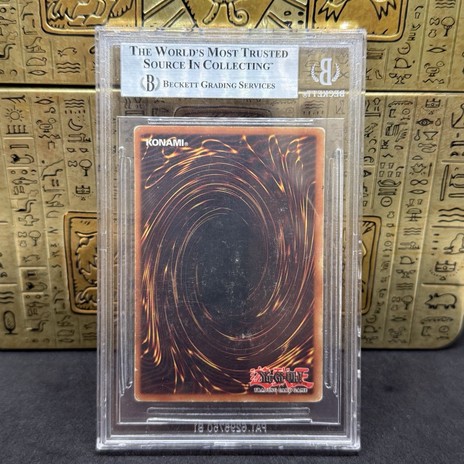 Yugioh Blue Eyes White Dragon SDK-001 Ultra Rare 1st Edition BGS 3.5