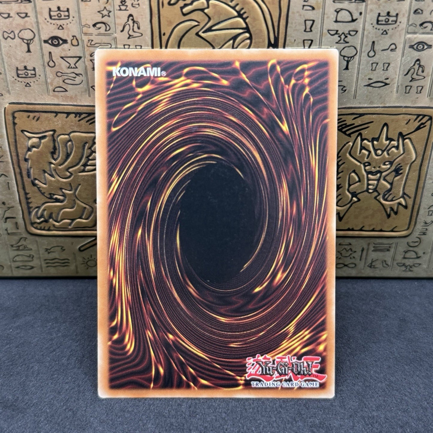 Yugioh Man-Eater Bug LOB-A108 Super Rare 1st Edition NM